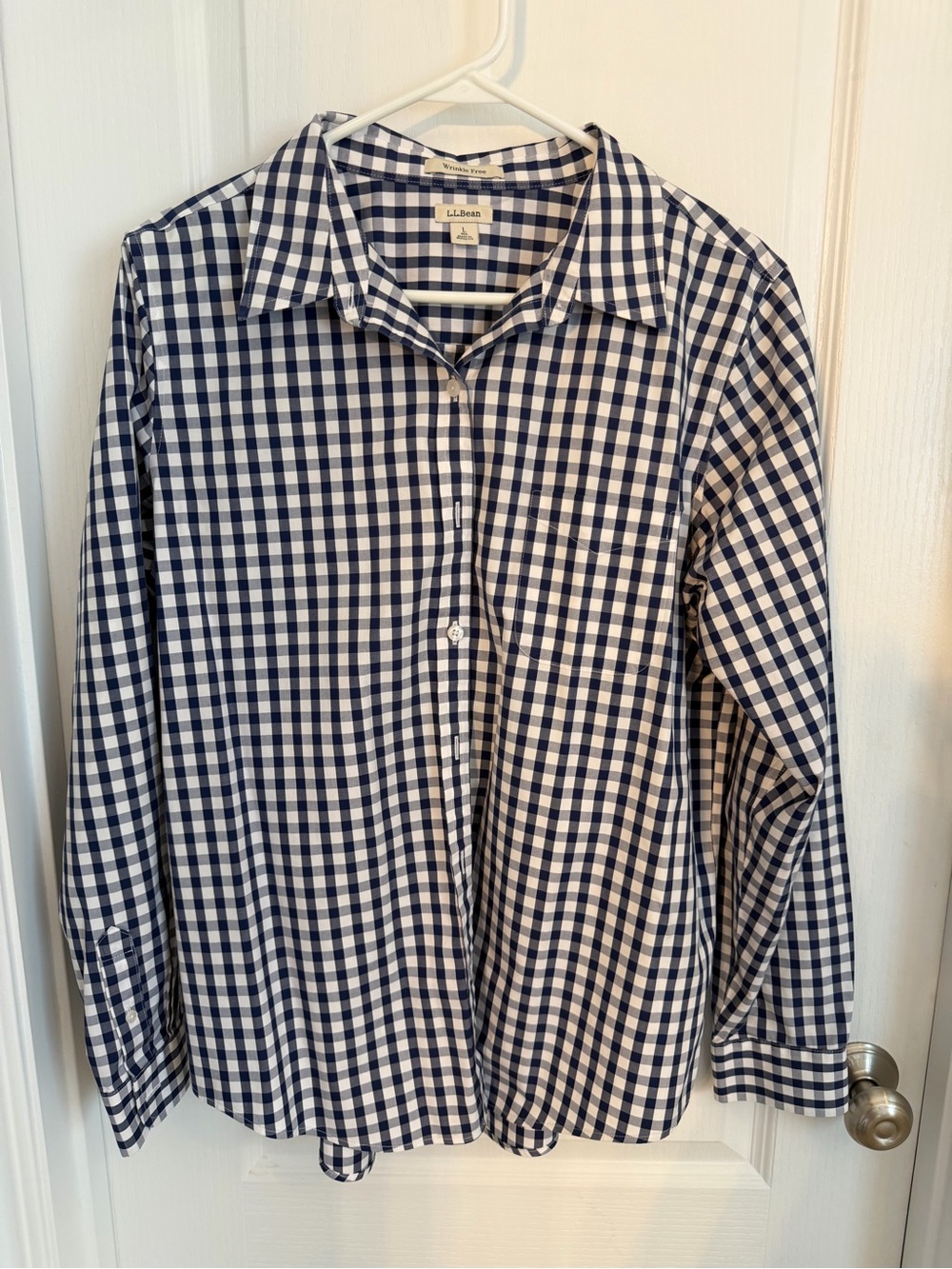 L.L.Bean wrinkle-free Navy and White Gingham Button-Down Shirt